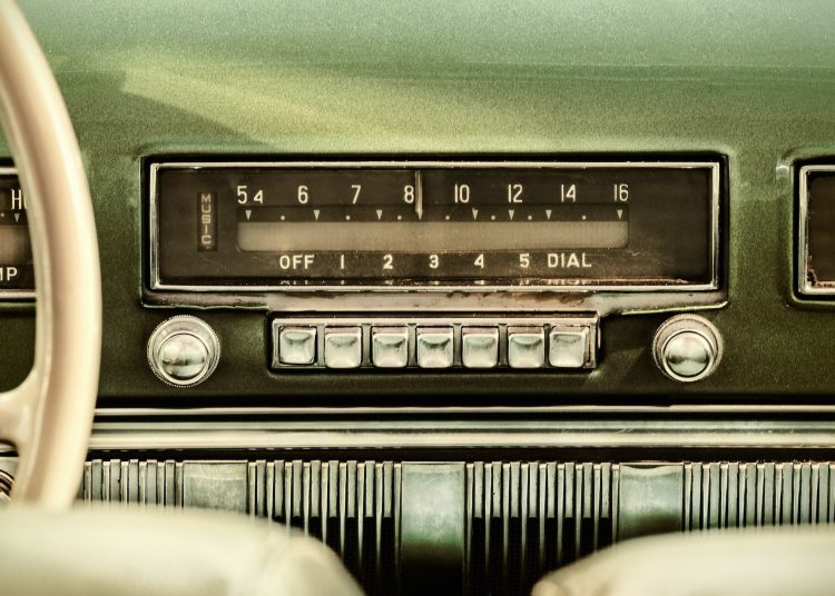 retro ραδιόφωνο αυτοκινήτου