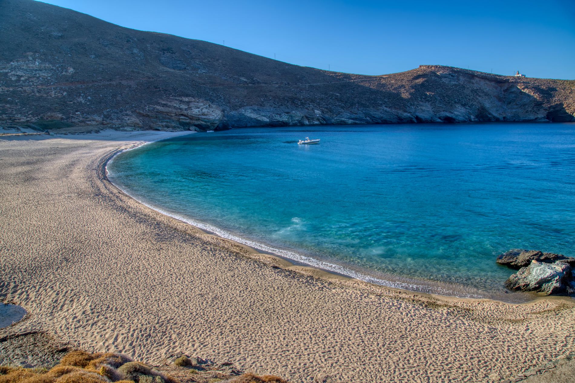 Παραλία Άχλα Άνδρος