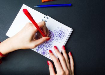 αριστερόχειρας