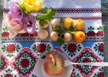 Πασχαλινές γεύσεις στις Ορθόδοξες χώρες