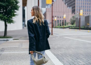 Recession Blonde: Γιατί έγινε η νέα τάση της μόδας;