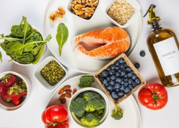 Φυσικό botox: Αυτές είναι οι καλύτερες αντιγηραντικές τροφές