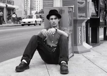 Ο Jeff Buckley πνίγηκε τραγικά το 1997 στον ποταμό Wolf στο Μέμφις.