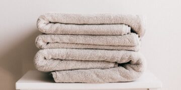 Πώς να κάνετε ξανά μαλακές και αφράτες τις πετσέτες σας;