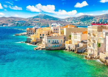 Ενα ελληνικό νησί ιδανικό για φθινόπωρο