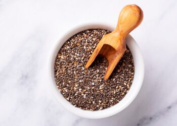 Γιατροί αποκαλύπτουν τον κρυφό κίνδυνο της κατανάλωσης σπόρων chia