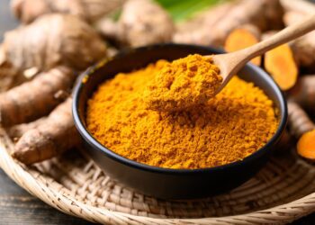 κουρκουμάς