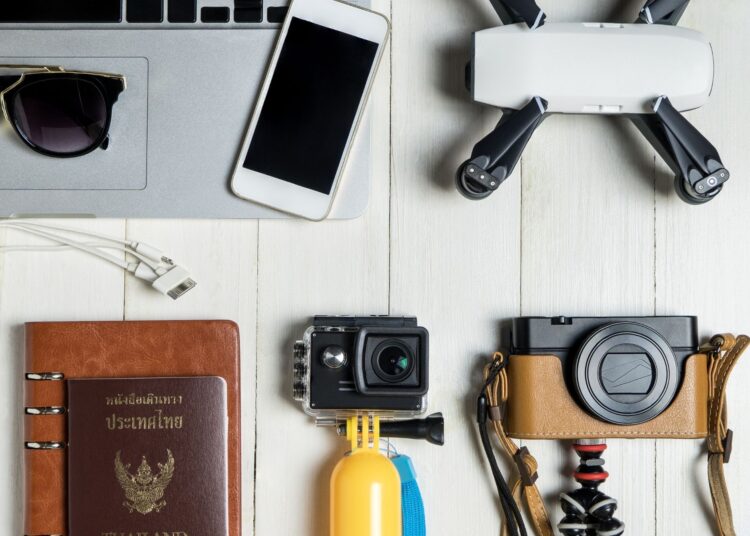 5 +1 Απαραίτητα gadgets για το επόμενο ταξίδι σας