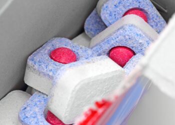 7 πράγματα που μπορείτε να κάνετε με τις ταμπλέτες πλυντηρίου πιάτων