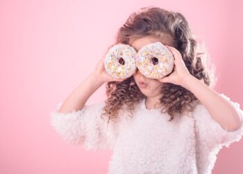 Πώς η ζάχαρη στην παιδική ηλικία επηρεάζει τη ζωή μας;