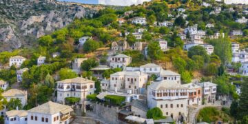 Τα καλύτερα χωριά της Ελλάδας για χειμερινές εκδρομές