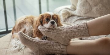 Ύπνος με κάλτσες: Τι λέει η επιστήμη;