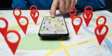 Google Maps και AI: Πώς η τεχνολογία βοηθά να βρίσκουμε εύκολα πάρκινγκ;