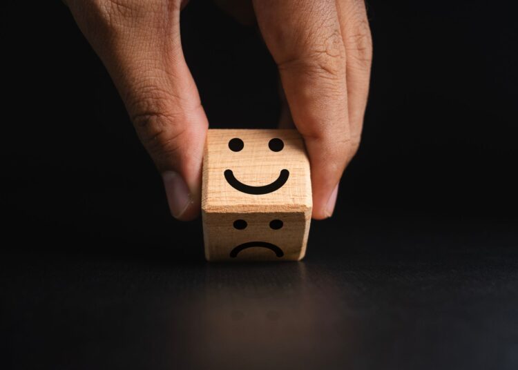 Πώς θα βοηθήσουμε τον εγκέφαλό μας να κάνει πιο αισιόδοξες σκέψεις;