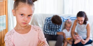 Γιατί τα παιδιά ζηλεύουν και πώς να το αντιμετωπίσετε;