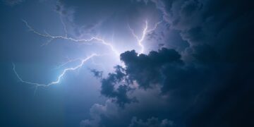 Κεραυνοί: Το εντυπωσιακό και επικίνδυνο φαινόμενο της φύσης