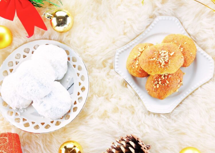 Μελομακάρονα και κουραμπιέδες: Οι κίνδυνοι που κρύβουν