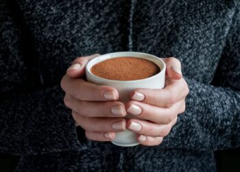 Πώς το κακάο μπορεί να βοηθήσει στη μείωση της γνωστικής εξασθένησης;