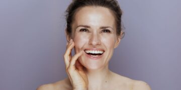 Τι σημαίνει εάν φαίνεστε μικρότεροι από την ηλικία σας;