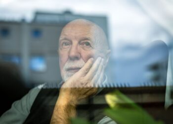 Γιατί αισθανόμαστε περισσότερη μοναξιά τις Κυριακές;