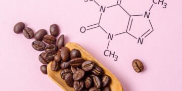 Πώς η καφεΐνη επηρεάζει το μαγνήσιο στον οργανισμό σας;