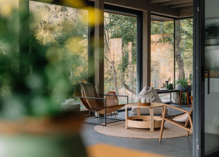 Πώς θα μειώσουμε την υγρασία με φυσικούς τρόπους;