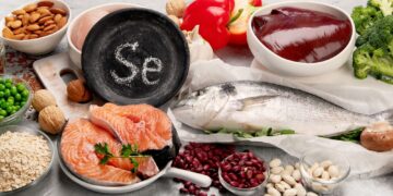 Σελήνιο: Πόσο μας ωφελεί και πότε μπορεί να μας βλάψει;