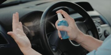 Γιατί οι μικροβιοφοβικοί μπορεί να είναι πιο επιρρεπείς σε αρρώστιες;