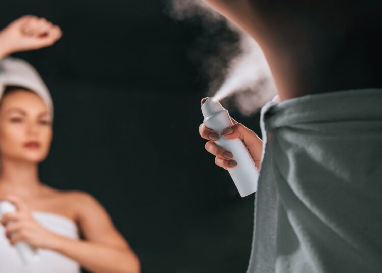 Πώς θα επιλέξουμε το κατάλληλο αποσμητικό;