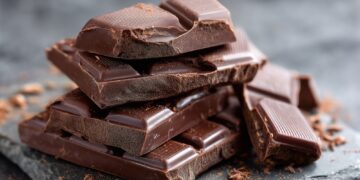 Τι συμβαίνει με το σάκχαρο στο αίμα σας όταν τρώτε μαύρη σοκολάτα;