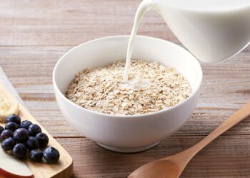 5 τροφές που σου δίνουν δύναμη και αντοχή μέσα στη μέρα