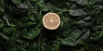 6 συνδυασμοί τροφίμων που βοηθούν τον οργανισμό να απορροφήσει καλύτερα τα θρεπτικά συστατικά