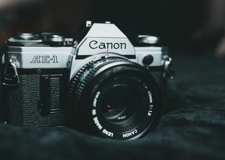Αναλογική φωτογραφική μηχανή: Η επιστροφή της αυθεντικής φωτογραφίας