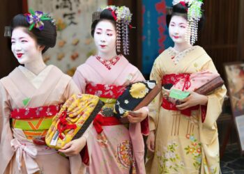 Οι γκέισες στην Ιαπωνία: Μια παράδοση γεμάτη τέχνη και μυστήριο