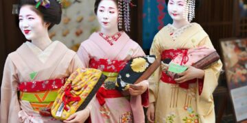 Οι γκέισες στην Ιαπωνία: Μια παράδοση γεμάτη τέχνη και μυστήριο