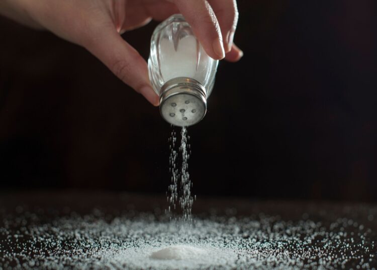 Παχαίνει το αλάτι;