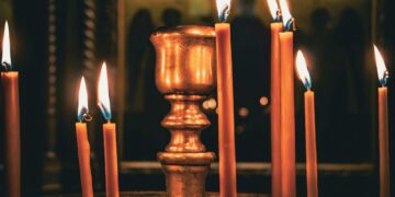 Παράξενα πασχαλινά έθιμα από όλη την Ελλάδα