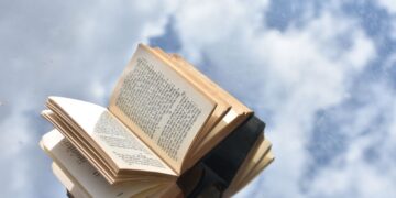 Πώς επηρεάζει το διάβασμα την ψυχολογία μας;