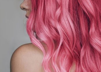 Πόσο ασφαλής είναι η αμμωνία στις βαφές μαλλιών;