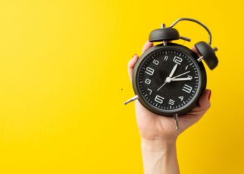 Πότε αλλάζει η ώρα;