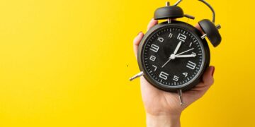 Πότε αλλάζει η ώρα;