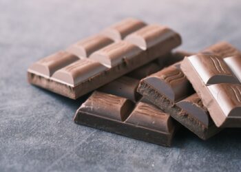 Ακμή και σοκολάτα: Μύθος ή πραγματικότητα;