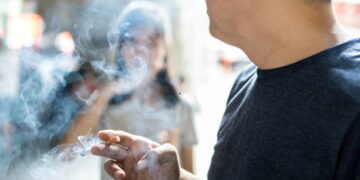 Πώς επηρεάζεται το αναπνευστικό μας σύστημα από το παθητικό κάπνισμα;