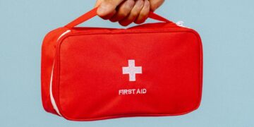 Φαρμακείο αυτοκινήτου: Τι πρέπει να περιλαμβάνει;