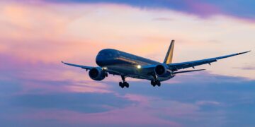 Φθηνά εισιτήρια: Ποιες κρυφές χρεώσεις θα πρέπει να προσέξουμε στα αεροπορικά;