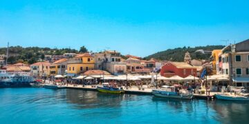 Παξοί: Ένας μικρός παράδεισος στο Ιόνιο